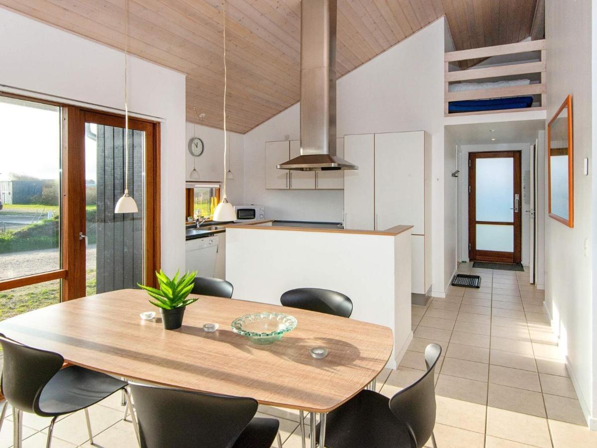 Three-Bedroom Holiday Home In Ulfborg 27 Thorsminde المظهر الخارجي الصورة